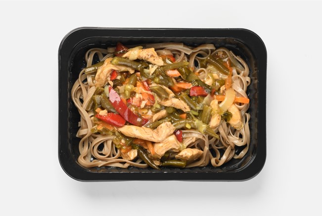 Лапша вок с курицей и овощами (коробка 20шт)